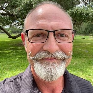 Meet your Posher, Steven